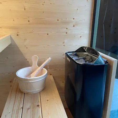 木屋 110 *